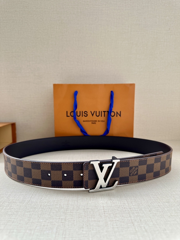 激安ルイヴィトンベルト正面デザイン